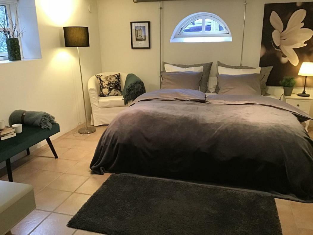Special Offer,One Of Its Kind, Extremely Central In Herning, Danish Hosts, Extremely Clean, Very Quiet Street But A Stonethrough From Bars & Restaurants Apartment Exterior photo